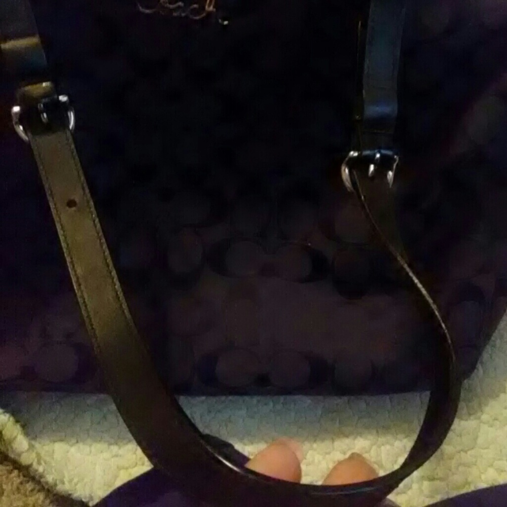 Coach black purse - Picture 7 of 8